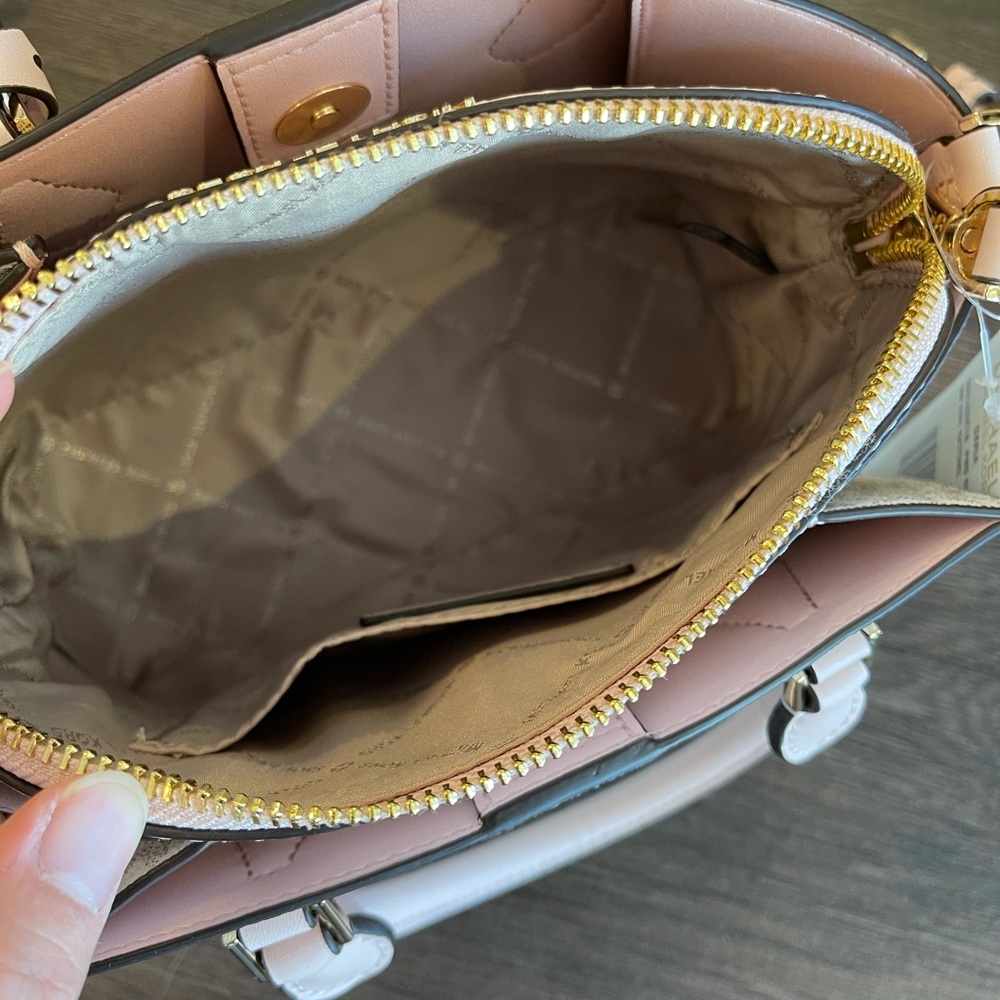 Michael Kors Daria Small 2 in 1 Satchel - Picture 5 of 11